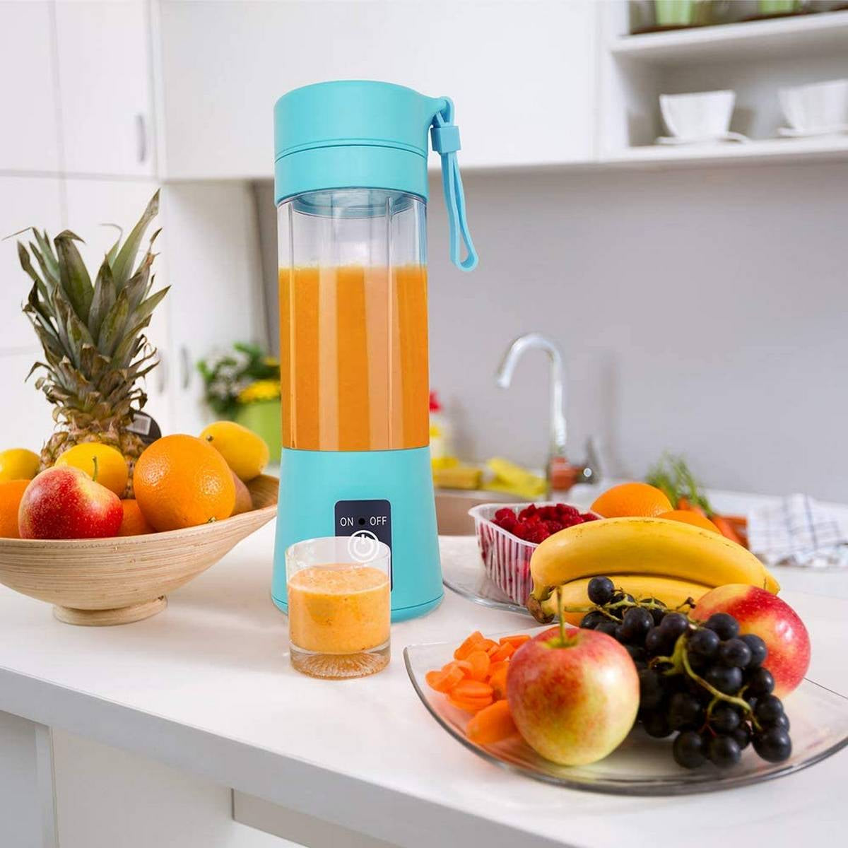 Portable Powerful 6 Blades USB Rechargeable Blender/Juicer