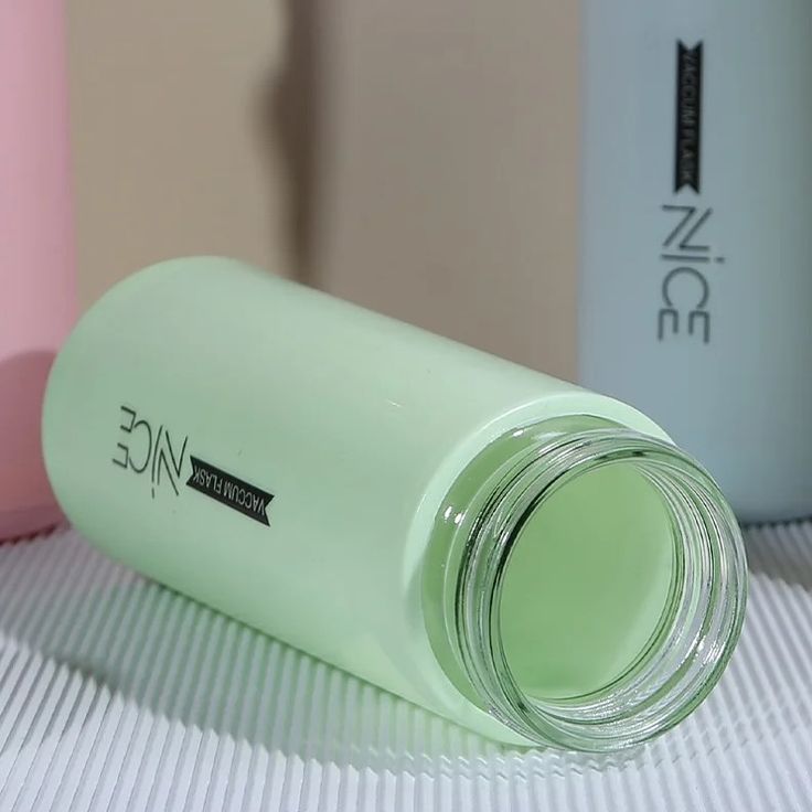 Nice Mini Flask Glass Water Bottle with Vacuum Insulation 400ml