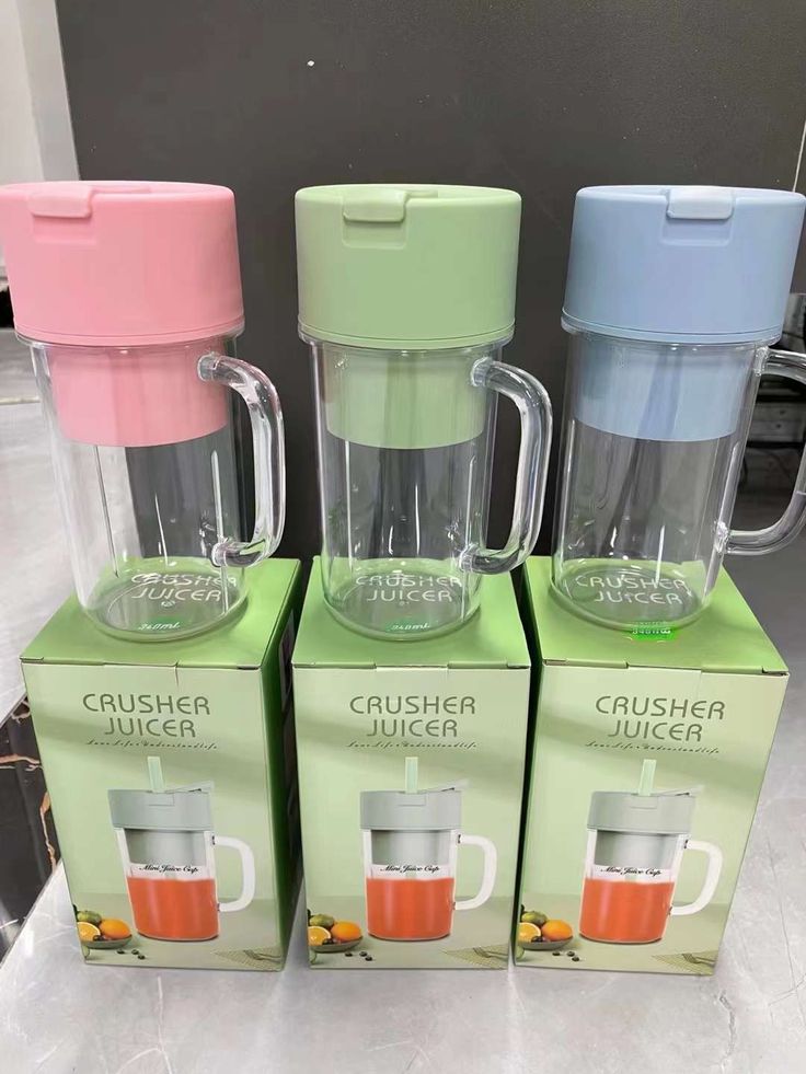 2 In 1 Mini USB Rechargeable Juicer & Crusher Mug with 6 Blades